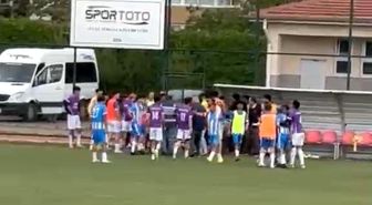 Kayseri'de amatör maçta hakeme saldırı