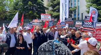 Memurlar taleplerini 'sabır taşı' ile dile getirdi