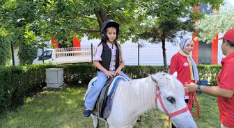 Öğrenciler aileleriyle birlikte piknik yaptı