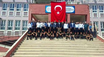Kozan'da şehit ve gazilere vefa kütüphanesi açıldı