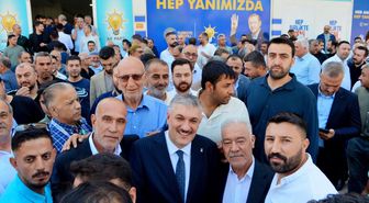 AK Parti Nizip İlçe Başkanlığına atanan Altunses göreve başladı
