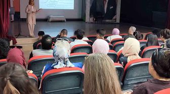 Altıntaş'ta öğretmenlere dijital eğitim ekosistemi semineri