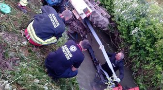 Samsun'da kullandığı traktör dereye devrilen sürücü hayatını kaybetti
