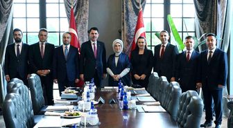 Bakan Kurum, Emine Erdoğan'la Sıfır Atık ve COP31'ı görüştü