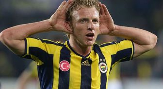 Dirk Kuyt'ı açıklayan Fenerbahçe'ye dakikalar sonra kötü haber