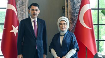 Emine Erdoğan, Bakan Kurum ile Sıfır Atık ve COP31 Hazırlıklarını Görüştü