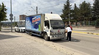 Eskişehir'de kamyon 9 yaşındaki çocuğa çarptı