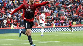 Fenerbahçe'nin yeni transferi Vedat Muriqi bu akşam İstanbul'a geliyor