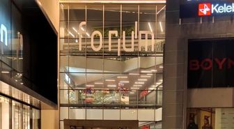 Forum Kayseri önünde bıçaklı kavga