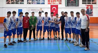 Futsalda şampiyonluk sevinci