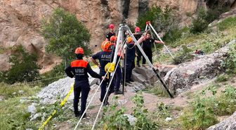 Kaçak kazı yapan 2 kişinin cansız bedeni kazdıkları kuyuda bulundu