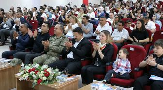 Şanlıurfa'da öğretmenler müzik topluluğu konser verdi