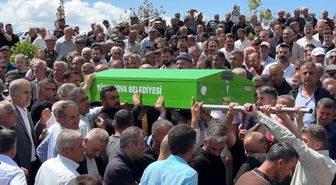 Yüksekova'daki kazada hayatını kaybedenler toprağa verildi