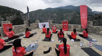 Ardanuç'ta yoga etkinliği düzenlendi