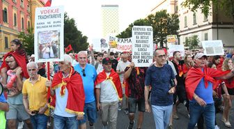 Arnavutluk'ta Trump bağlantılı projeye 20 gündür protesto