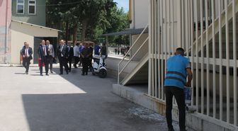 Çorum'da yükümlüler okul binalarının yenilenmesine katkı sunuyor