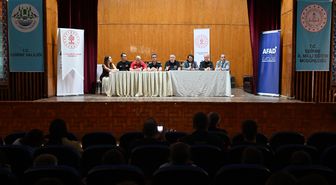 Edirne'de Afetlere Hazır Toplum konulu söyleşi düzenlendi