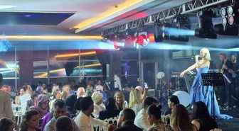 Ferhat Göçer ve Ömür Gedik'ten konser
