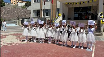 Hakkari'de okuma bayramı etkinliği düzenlendi