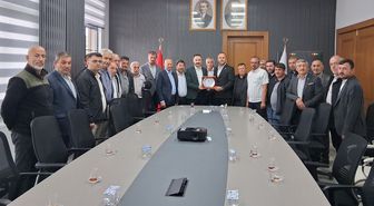 Havza Kaymakamı Ayvat'a muhtarlardan veda ziyareti