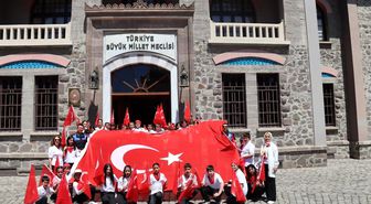 Kastamonulu öğrencilere Ankara gezisi