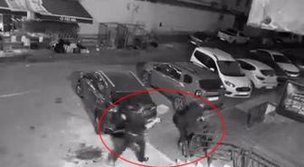 Lastik ve kriko hırsızlığı kameraya yansıdı
