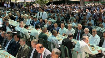 LC Waikiki Yönetim Kurulu Başkanı Küçük'ün babası ölüm yıl dönümünde anıldı