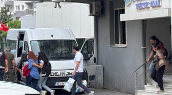 Seferihisar Belediyesi'ne operasyonda 7 şüpheli adliyede