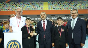 Trabzon'da 'Okul Sporları Ödül Töreni' düzenlendi