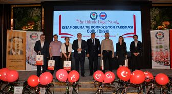 Afyonkarahisar'da '9. Kitap Okuma Yarışması'nın ödül töreni yapıldı