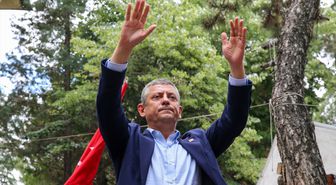 CHP Grup Başkanı Özgür Özel Burdur'da partililerle bir araya geldi