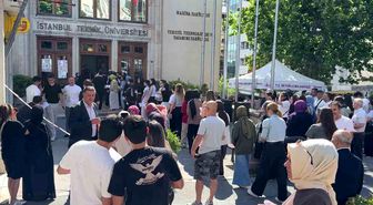 İstanbul Üniversitesi'nde YKS heyecanı