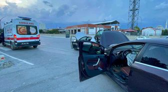 Karaman'da iki otomobil çarpıştı: 1 yaralı