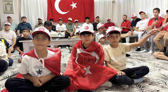 Sabah namazında buluştular, Dünya Kupası heyecanını camide yaşadılar