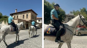 Tarihi Harput'ta atlı jandarma mesaisi