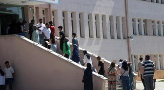YKS'nin ilk oturumu TYT başladı, Erzincan'da 7 bin 892 aday sınava girdi