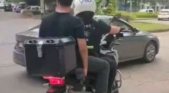 YKS'ye geç kalan öğrencilerin imdadına yunus polisleri yetişti