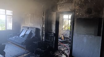 Alanya'da apartman dairesinde çıkan yangın hasara neden oldu