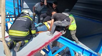Eskişehir'de maden ocağındaki taş kırma kuyusuna düşen 2 işçi yaralandı
