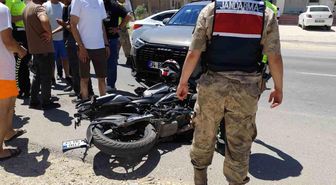 Mardin'de motosiklet ile otomobil çarpıştı: 1 yaralı