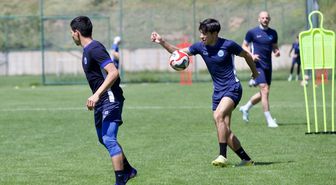 Özbekistan ekibi Navbahor Namangan, Bolu'da hazırlıklarına başladı