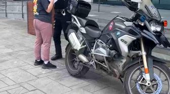 Sınava yetişemeyen adayın imdadına polis yetişti