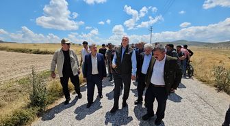 TZOB Genel Başkanı Bayraktar, tarım arazilerinde incelemelerde bulundu Açıklaması