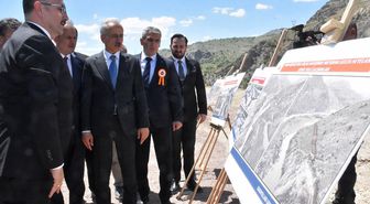 Müjdeyi Bakan Uraloğlu verdi: 35 dakikalık yol 10 dakikaya inecek