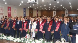 Adana'da 'Akademik Yükselme ve Belge Takdim Töreni' düzenlendi