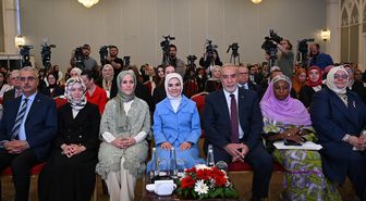 Bakan Göktaş: Kadınlar geleceği inşa eden öncülerdir
