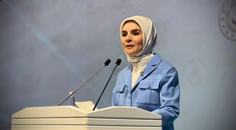 Bakan Göktaş: Başörtülü kadınları hedef alan nefret söylemlerine izin vermeyeceğiz