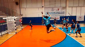 BUÜ Kadın hentbol takımı Türkiye şampiyonu oldu