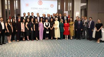 Cizre'de tayini çıkan hakim ve savcılar onuruna veda gecesi düzenlendi