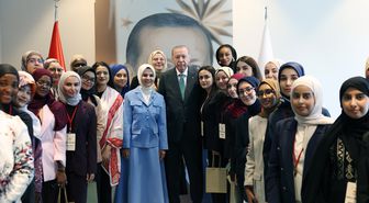 Erdoğan, 'Genç Müslüman Kadınlar Liderlik Programı' Katılımcılarını Kabul Etti